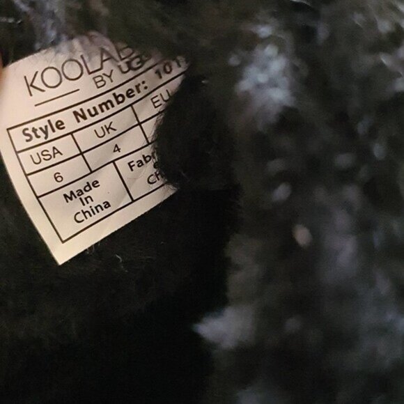 UGG Koola Short Black Ankle Boots Size 6 New - Picture 10 of 11